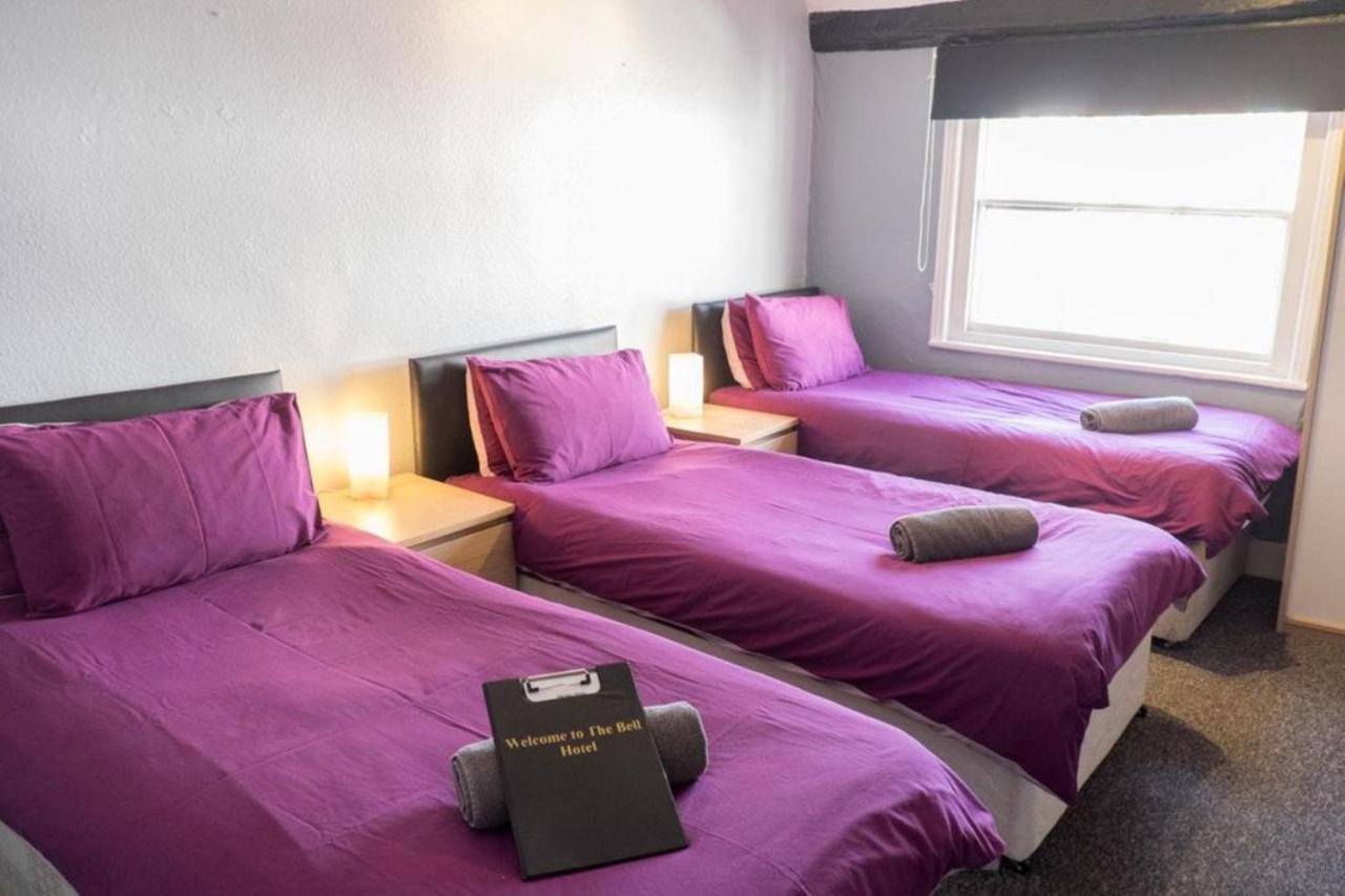Oyo The Bell Hotel Hoddesdon Extérieur photo